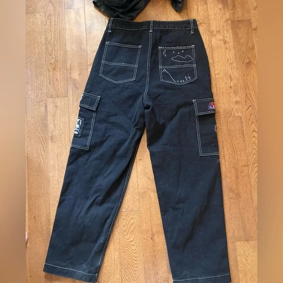 Black Graphic Men's Pants - Picture 4 of 4